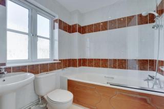 4 Bed in Port Eynon oc-hh9905 - 1