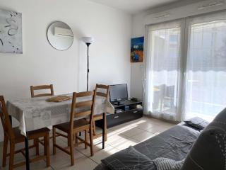 Appartement T2 avec Climatisation et Terrasse à Balaruc-les-Bains - FR-1-553-320 - 4