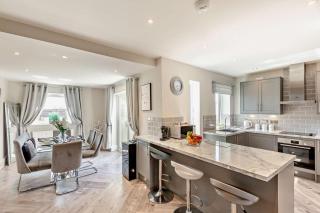 4 Bed in Torrington oc-s29223 - 0