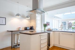 4 Bed in Sandown oc-n29743 - 2