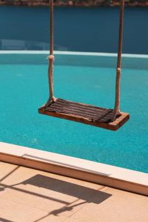 Dali Santorini CloudySky Lullaby SeaviewHotel - 6