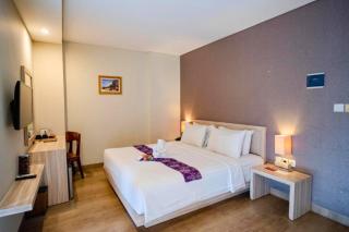 Qwara Cozy 1 BR Deluxe Room With Garden View - 9