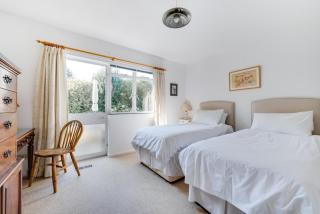 3 Bed in Aldeburgh oc-spr - 2
