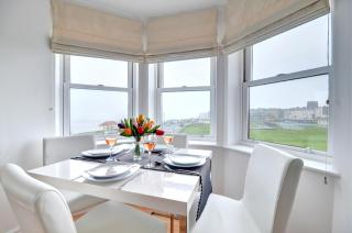 2 Bed in Whitby oc-w408 - 3