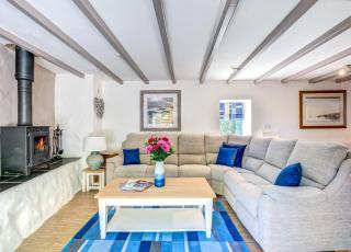 3 Bed in Nr St. Keverne oc-tremen - 6