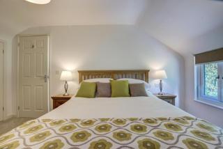 3 Bed in Nr St. Keverne oc-tremen - 2