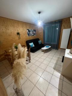 Gîte Les pieds dans l'Ô 50A - 4