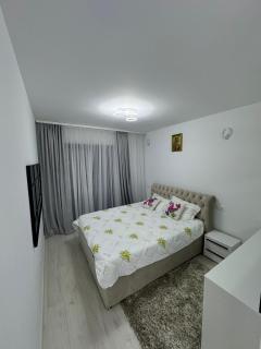 Apartment in Ploiești 5 - 2