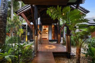 Port Douglas Tropical Private Retreat Home - 8