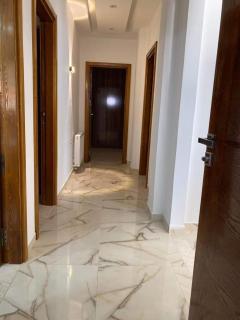 شقة مفروشة للإيجار شط مريم سوسة 100 متر فقط عن البحر - 4