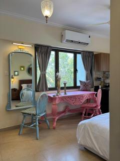 Baga Seawinds Luxury Studio with Pool and Walking To Beach - 5