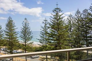 Ambassador 19 Beachside Burleigh Heads - 0
