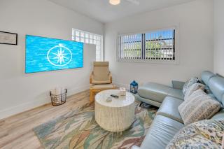One-bedroom Suite Heated pool Dock Access Quiet Neighborhood SaltAire Three RESlDENCES - 2