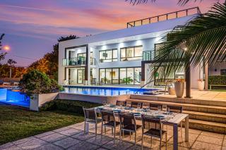 Waterfront Masterpiece Villa Grand Heated Pool Seabreeze Key - 6