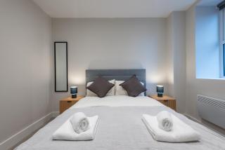 New 1-Bed City Centre Flat Near Hull Old Town - 5