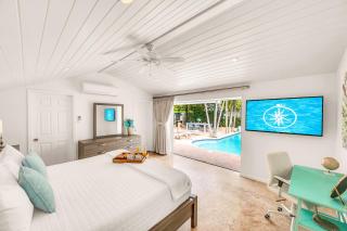 Heated Pool Las Olas Victoria Park Near Beach Escapism at its finest Mermaid Key - 7