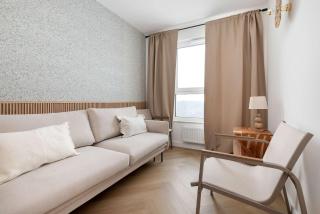 Stylish Deluxe Apartment 2 Bedrooms & Private Parking by Noclegi Renters - 8