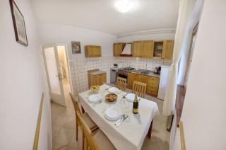 Quiet garden apartment in Umag - 5