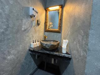 Loop Eco Stone House Ha Giang - 3