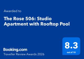 The Rose 506: Studio Apartment with Rooftop Pool - 9
