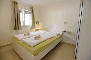 Terrace flat 300 mt from beach - 7