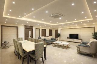 Hotel Lemon Suites Near Delhi Airport - 1