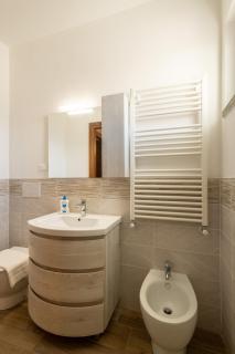 Claudia Flat - near the beach & parking - 3