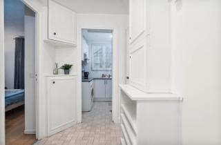 Central & Cosy Parisian Style Apartment - 4