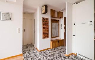 PolandBnB Grzybowska 6 - 8