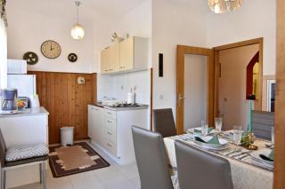 Spacious apartment with parking - 9