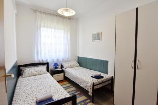Spacious apartment with parking - 7