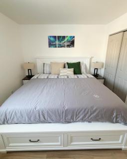 Cozy 3BR Home With Garage - 3