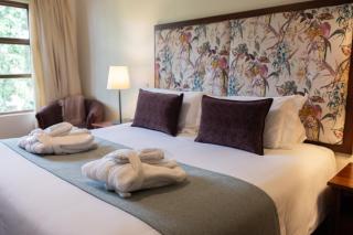 Bronte Hotel - 1