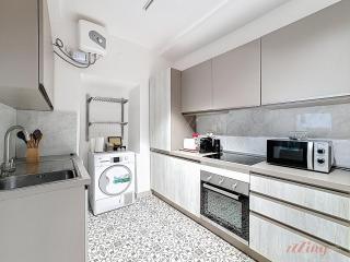 Modern Maltese Gem with Game Room Cellar - Siġġiewi - 4