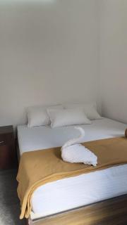 M J Resorts and Homestay - 9
