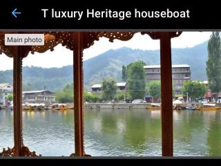 T luxury Heritage houseboat - Srinagar - 9