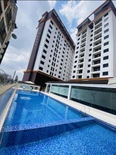 beautiful modern retreat residencies with heated swimming pool ,fully equipped gym and amazing breathtaking city views - 7