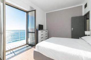 Villa 4 bedroom Vista Mare, Terrazza e Giardino - 3