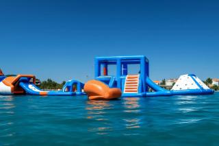 Sunny Stay Luxury Ground Floor Apartment - 1