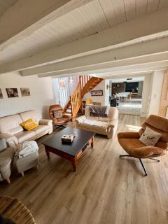 Gites spacieux avec piscine couverte intérieur - 7