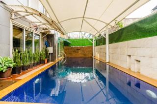 Moonstone Meadows Suite By Alaya Stays With Shared Pool, Garden, Gazebo, & Jacuzzi - 4