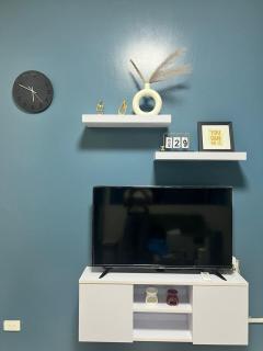 The Sunset Cozy Suite at Shore 1 - 8