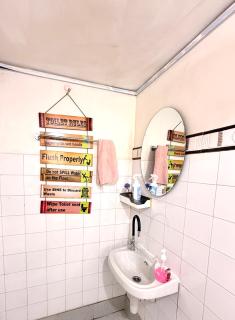 The Hideout-Studio Apartment in Westlands - 7