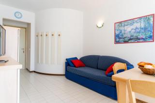 Residence Selenis Apartments - 4