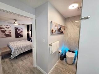 Modern Memories - Peaceful Lakeside View - 3