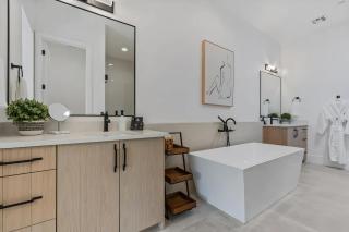 Zion Canyon - Pool, Hot Tub, BBQ & Mini Golf - 2