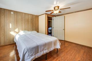 Group Getaway with Fire Pit Near Susquehanna River! - 4