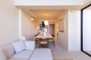 VLC Host - Reina 166 B - 1