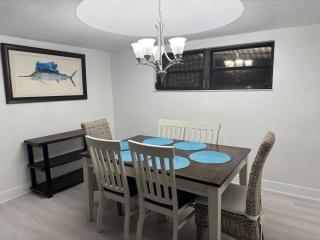Charming Condo with Pool and Spectacular View - 1