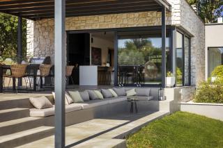 Villa Ox in Central Istria for 14 persons with 56 m2 heated pool, kids playground & large garden - 2